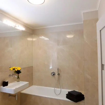 Vila Pod Lipami Appartement